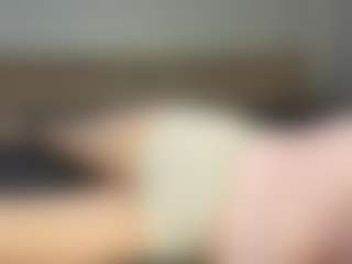 Live cam show with Luna Li - Control on Camsoda