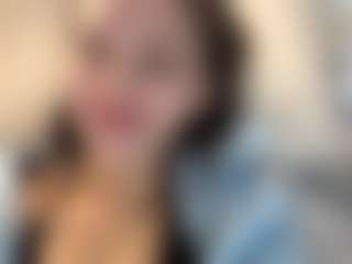 ZettaRuggieri's Live Sex Cam Show