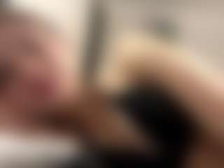 ZettaRuggieri's Live Sex Cam Show