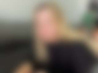 alyrasunKarl's Live Sex Cam Show