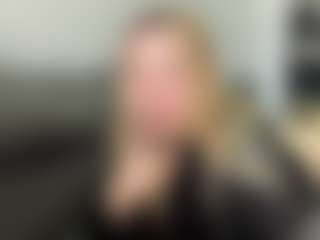 alyrasunKarl's Live Sex Cam Show