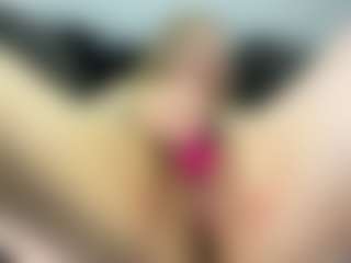 alyrasunKarl's Live Sex Cam Show