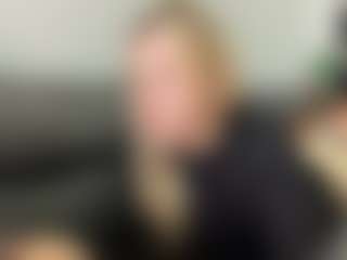 alyrasunKarl's Live Sex Cam Show