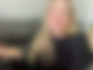 alyrasunKarl's Live Sex Cam Show