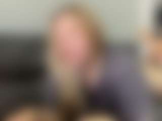 alyrasunKarl's Live Sex Cam Show