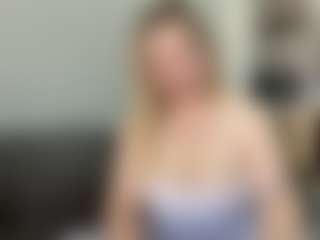 Live cam show with alyrasunKarl - Ass Clapping on Pornisteam.com