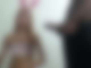 auroraathh's Live Sex Cam Show