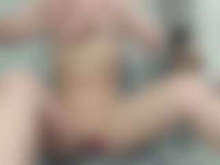 Beata16's Live Sex Cam Show