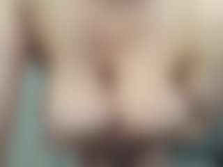 Beata16's Live Sex Cam Show