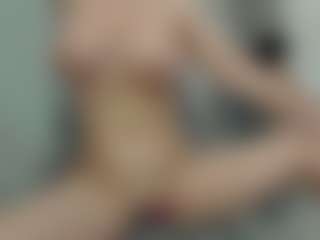 Beata16's Live Sex Cam Show