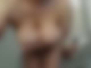 Beata16's Live Sex Cam Show