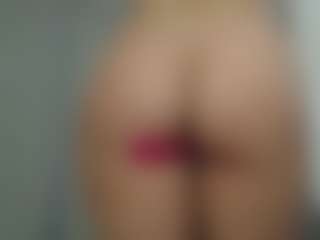 Beata16's Live Sex Cam Show