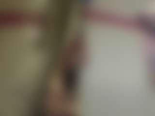 Live cam show with Chuck-FR - Green Eyes on CamClone