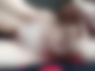 crystalmaiden69's Live Sex Cam Show