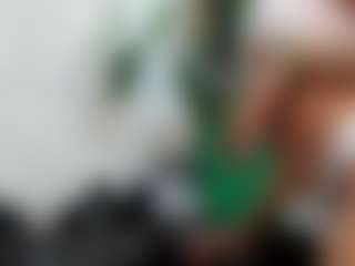 IrisIrs's Live Sex Cam Show