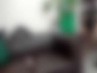 Live cam show with IrisIrs - Portuguese on Camsoda
