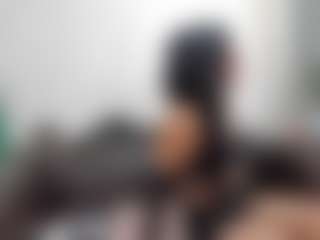 Live cam show with IrisIrs - Brown Eyes on Cam Slut