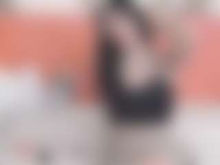 Live cam show with IrisIrs - Lean on Camsoda