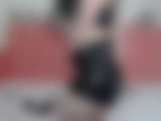 Live cam show with IrisIrs - Drinking on Camsoda