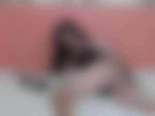 Live cam show with IrisIrs - Tease on Camsoda