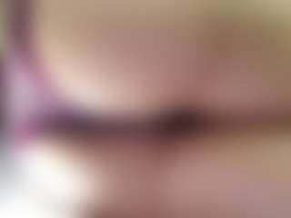 Talk to me dirty and I show  u's Live Sex Cam Show