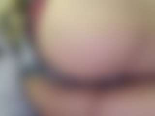 Talk to me dirty and I show u's Live Sex Cam Show