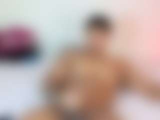 latiholove's Live Sex Cam Show
