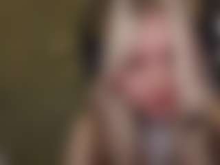 LouanneDucking's Live Sex Cam Show