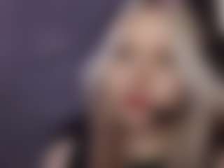 LouanneDucking's Live Sex Cam Show