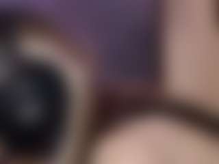 LouanneDucking's Live Sex Cam Show