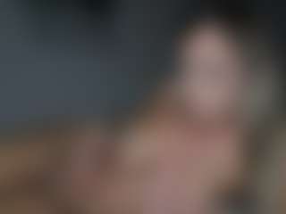 Mia-Wet's Live Sex Cam Show