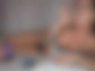 Mia-Wet's Live Sex Cam Show