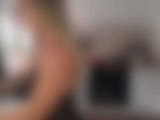 Mia-Wet's Live Sex Cam Show
