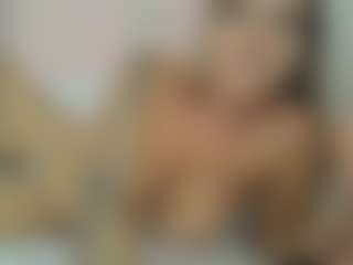 Mia-Wet's Live Sex Cam Show
