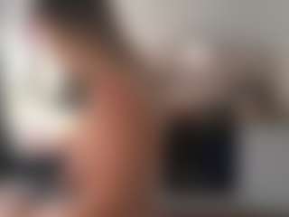 Mia-Wet's Live Sex Cam Show
