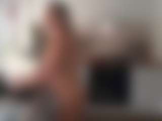 Mia-Wet's Live Sex Cam Show