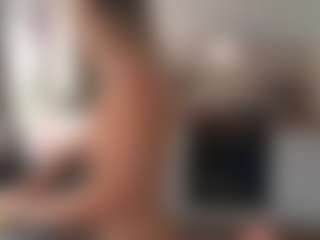 Mia-Wet's Live Sex Cam Show