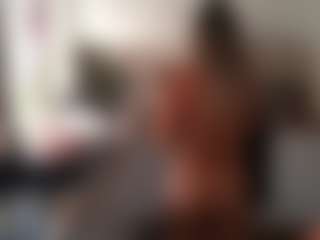 Mia-Wet's Live Sex Cam Show