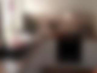 Mia-Wet's Live Sex Cam Show
