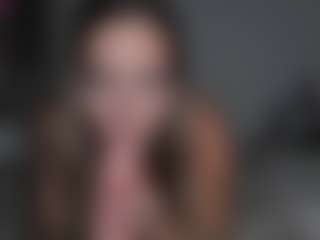 Mia-Wet's Live Sex Cam Show