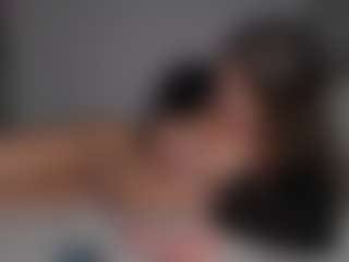 Mia-Wet's Live Sex Cam Show