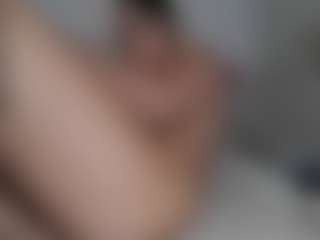 Mia-Wet's Live Sex Cam Show