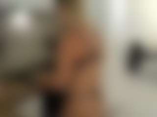 Mia-Wet's Live Sex Cam Show