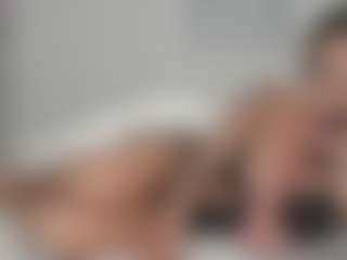 Live cam show with Mia-Wet - Shower on Dolls Live