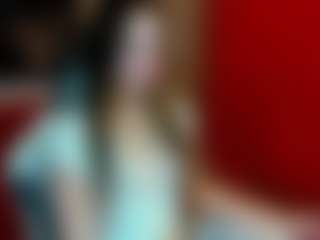 Show de câmera ao vivo com tiffanyroyalll - Skinny no Camsoda