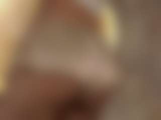 tiffanyroyalll's Live Sex Cam Show