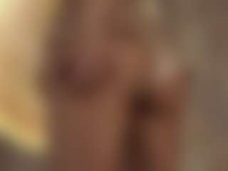 tiffanyroyalll's Live Sex Cam Show