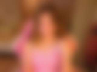 Live cam show with tiffanyroyalll - Oil on Camiplay Live