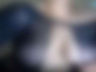 Live cam show with Valerillis - Big Tits on Dare Cams