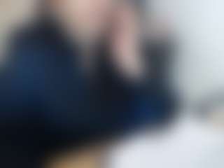 Live cam show with Valerillis - Granny Brown Hair on luckytryst.com